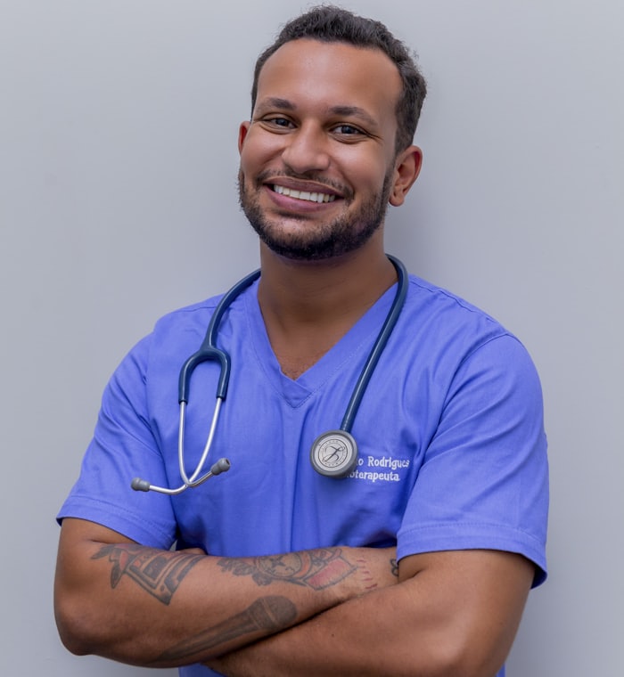 Dr. Suresh Adhikari, Consultant, General Medicine at Policlinic House